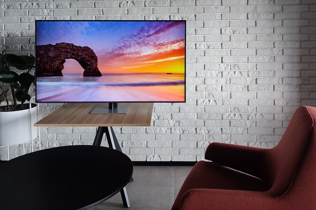 Najtańszy Samsung QLED 120 Hz w promocji. Telewizor dla graczy i kinomanów