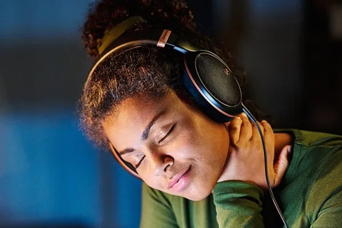 Sennheiser zaprezentował nowe, przewodowe słuchawki. Są całkiem tanie, jak na tego producenta