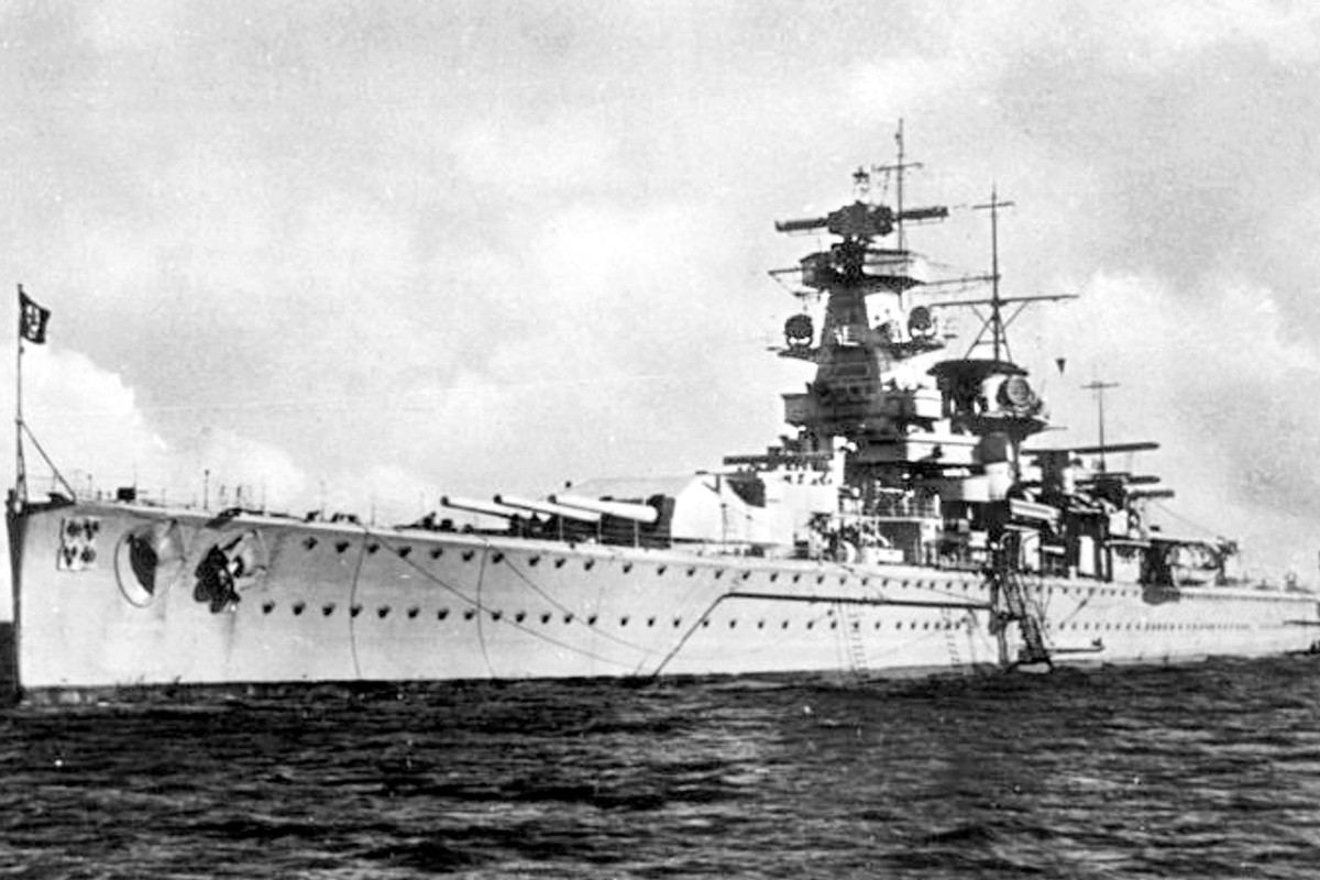 "There is no chance of getting out and going home." The last mission of the battleship Admiral Graf Spee
