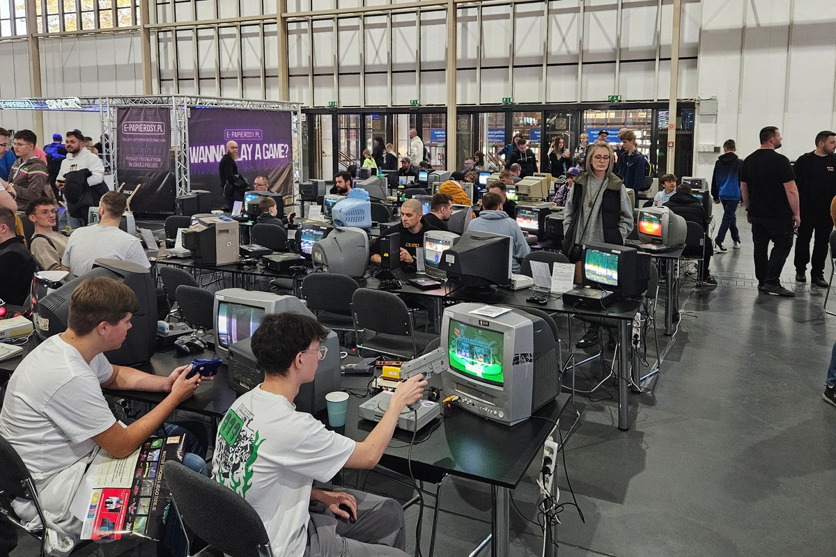 Tyle gier kupili Polacy w 2024 r. Niespodzianki na liście bestsellerów