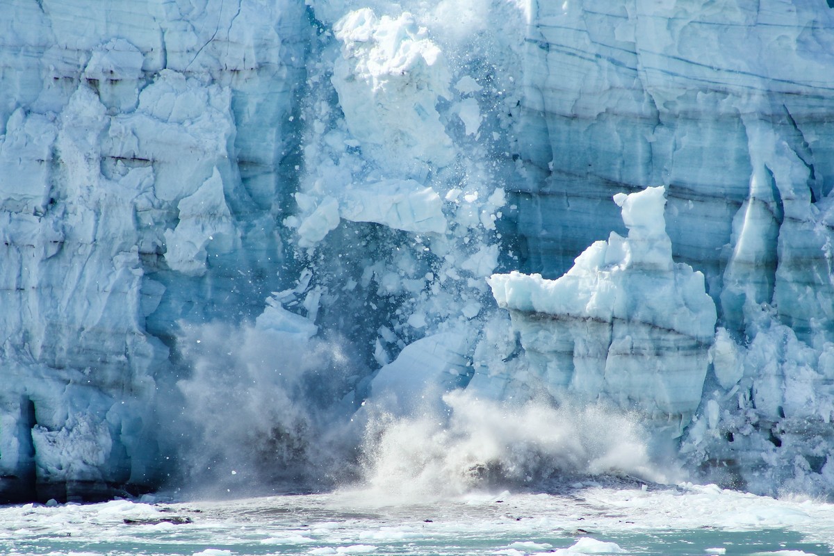 Ilość lodu na biegunach na rekordowo niskim poziomie. Naukowcy alarmują