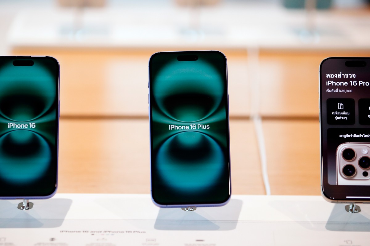 Apple zwalnia z AI. Nowy iOS nie przyniesie przełomu