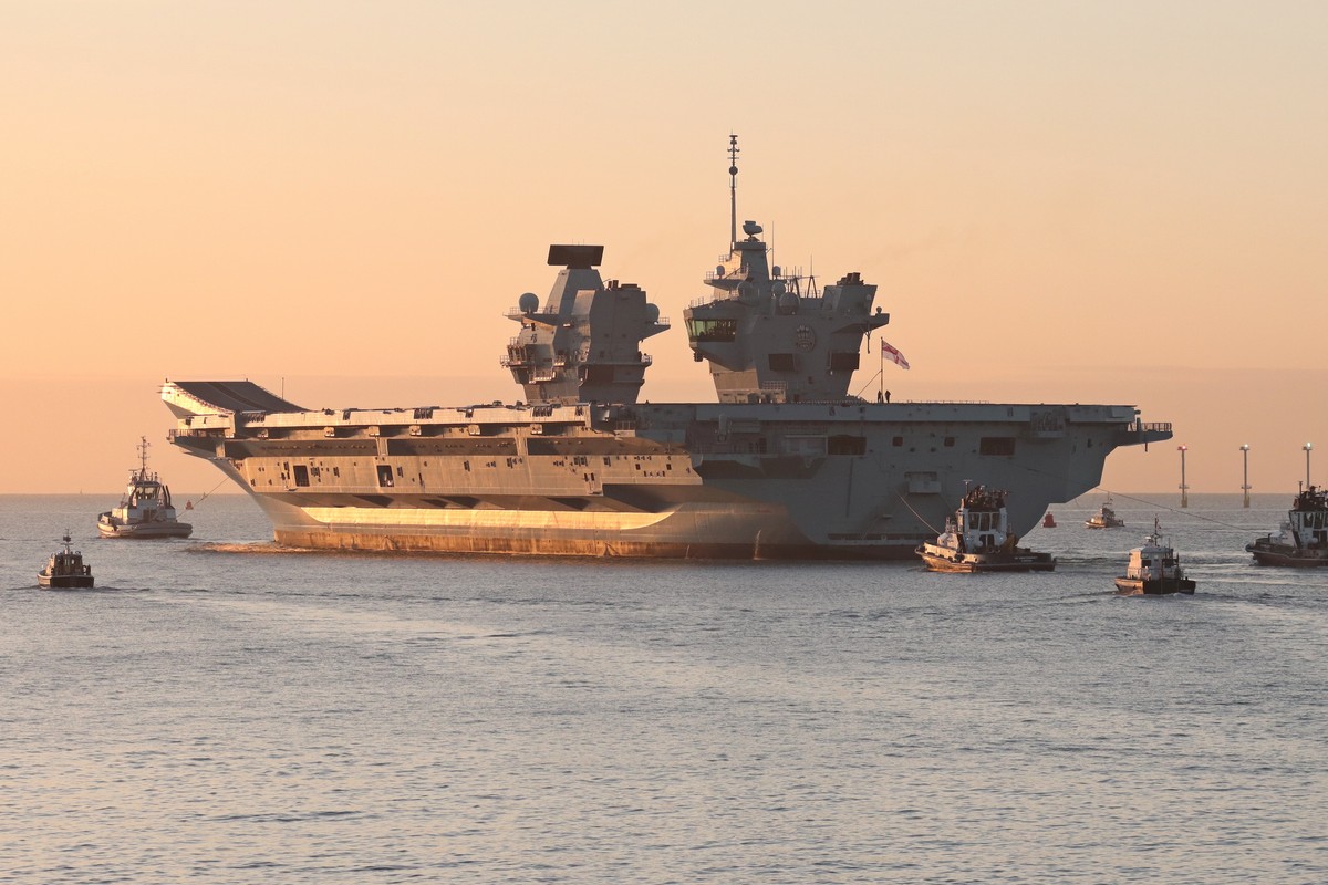 Royal Navy da pokaz siły. Takiej morskiej potęgi jeszcze nikt nie widział