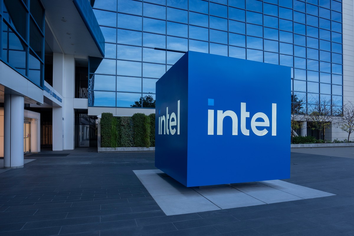 Ludzie nie chcą nowych procesorów Intela i AI PC