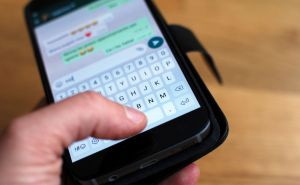 Rosjanie chcą zablokować WhatsApp. Boją się podsłuchów